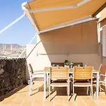 Apartment Pillowabroad - Sea View Terrace