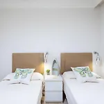 Pillowabroad - Sea View Terrace Apartment *