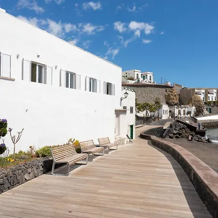 Apartment Pillowabroad - Sea View Terrace *