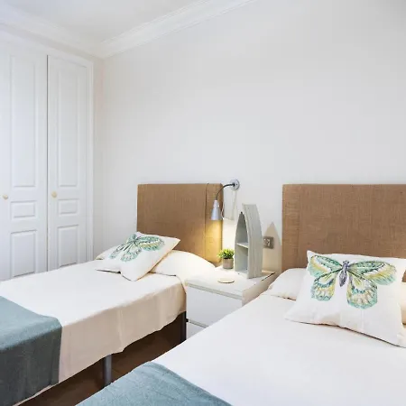 Pillowabroad - Sea View Terrace Apartment *