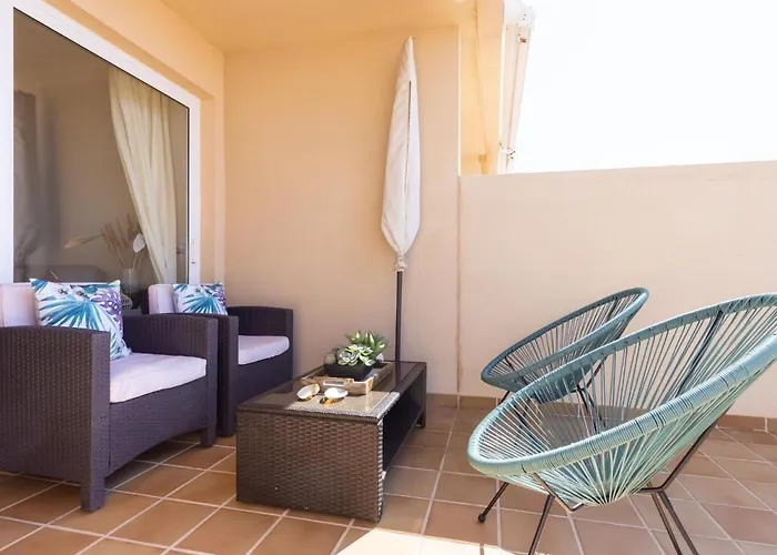 Pillowabroad - Sea View Terrace Lägenhet