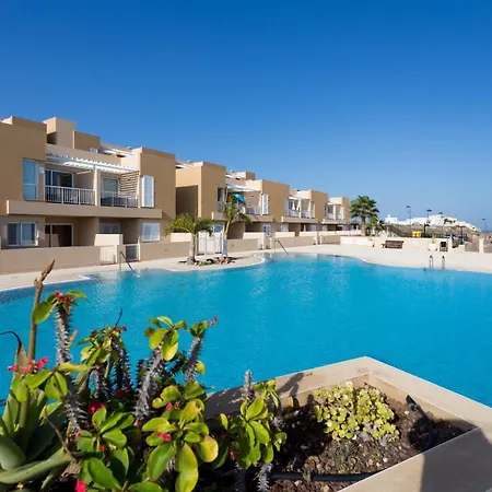 Pillowabroad - Sea View Terrace Apartamento